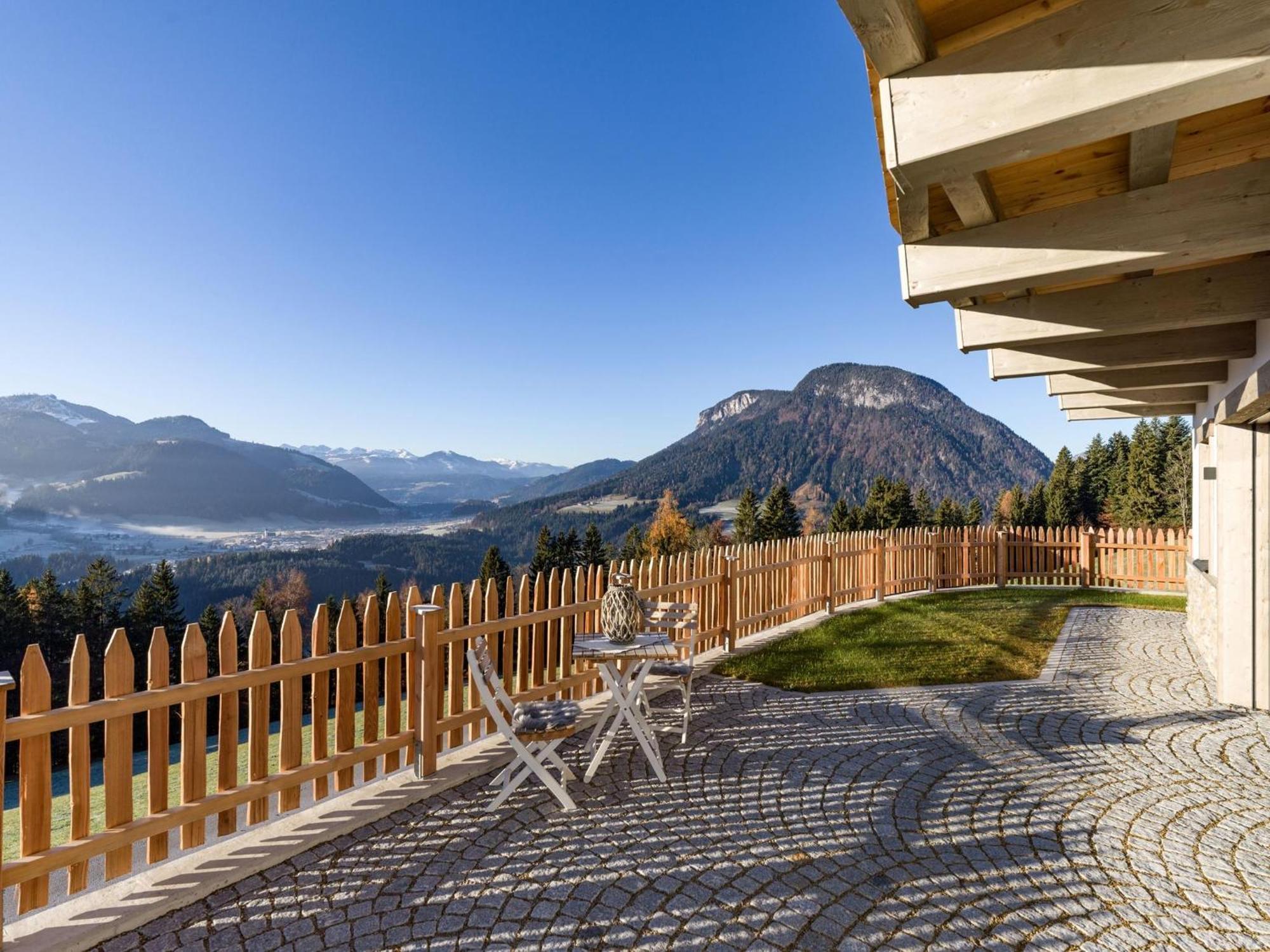 Hinterlaiming Apartment Soll Bagian luar foto